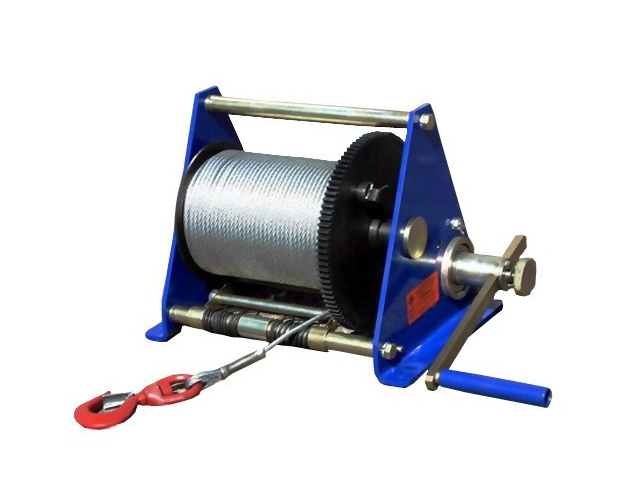 Лебедки серии Дина